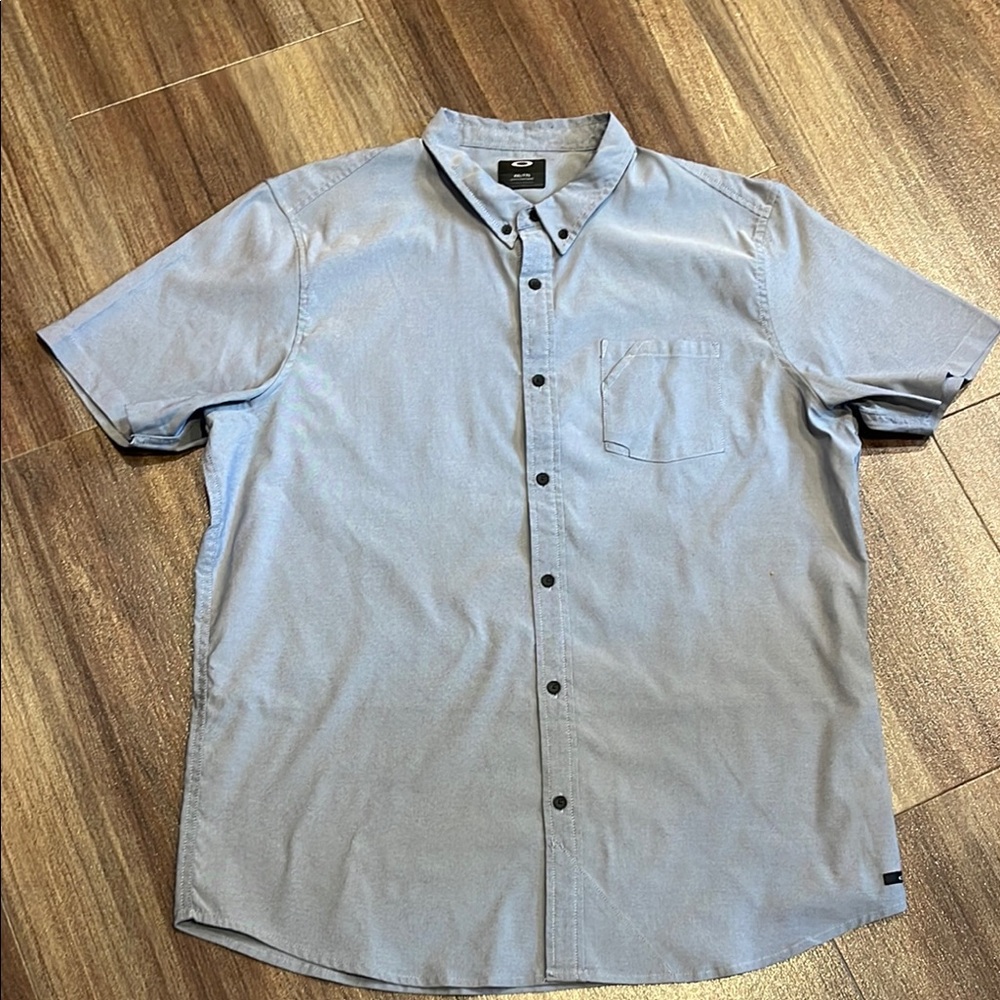 Oakley Blue Casual Button Down Shirt